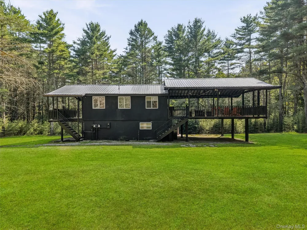 165 Dexheimer Road Narrowsburg, NY 12764