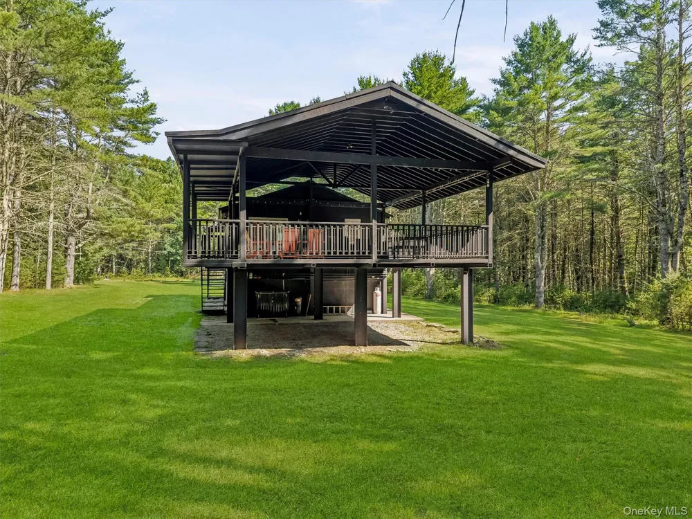 165 Dexheimer Road Narrowsburg, NY 12764