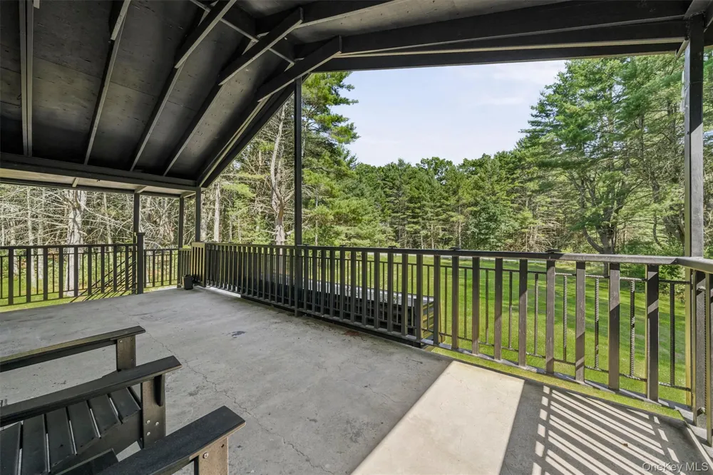 165 Dexheimer Road Narrowsburg, NY 12764