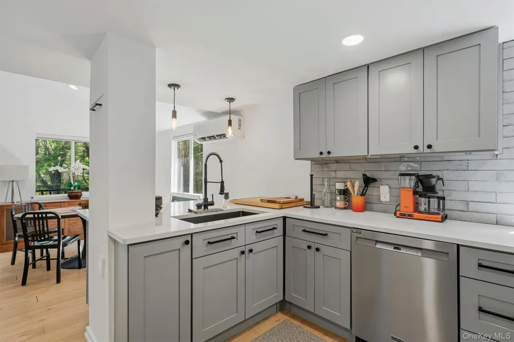165 Dexheimer Road Narrowsburg, NY 12764