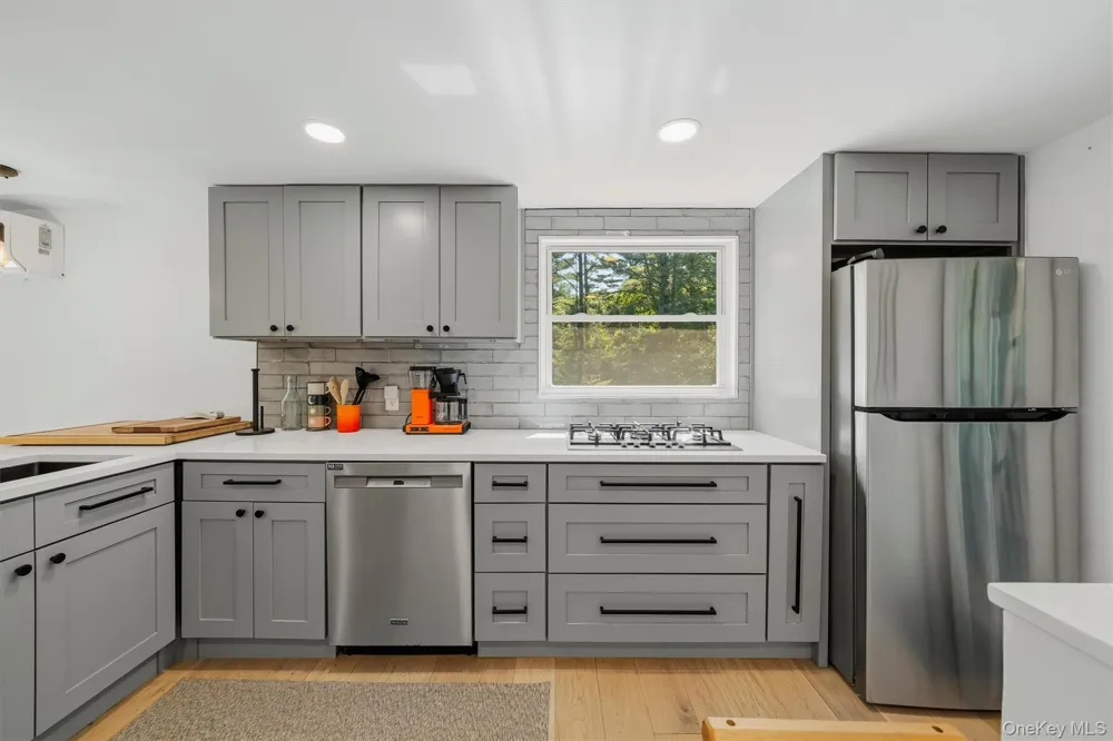165 Dexheimer Road Narrowsburg, NY 12764