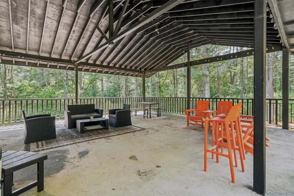 165 Dexheimer Road Narrowsburg, NY 12764