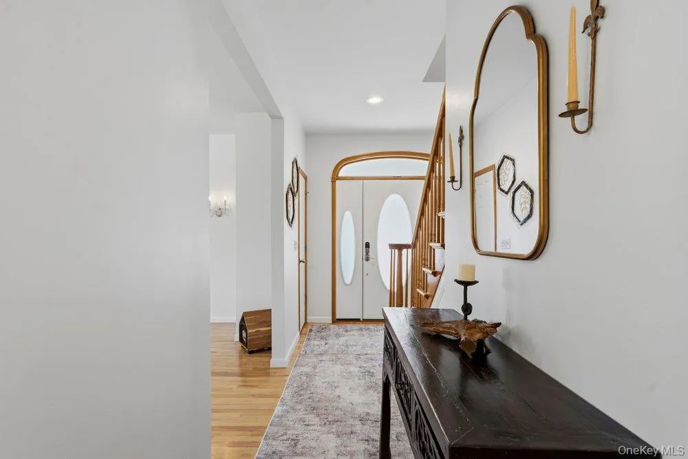 2066 Washington Avenue Seaford, NY 11783