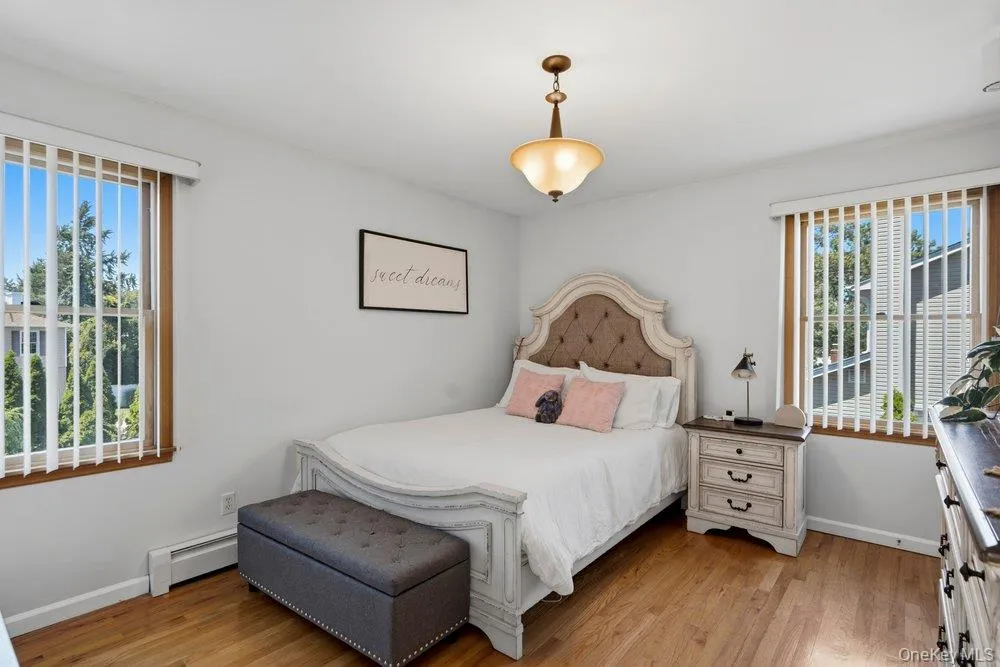 2066 Washington Avenue Seaford, NY 11783