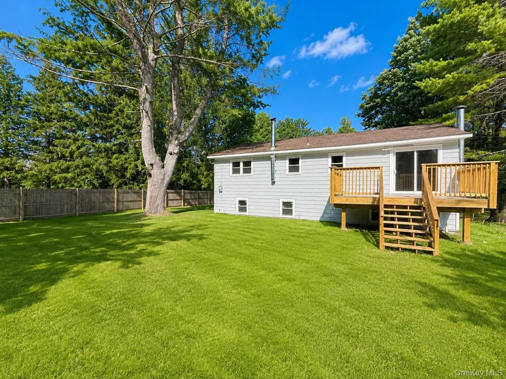 13 Moss Lane Monticello, NY 12701