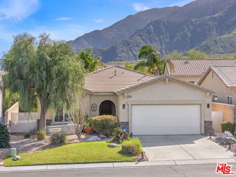1079 Alta Cresta