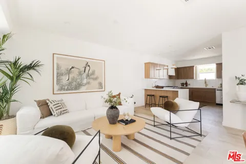 1233 June Street