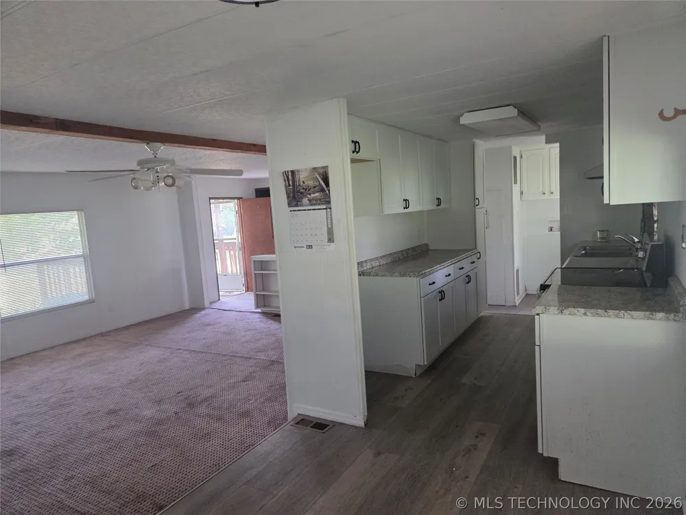 1310 E Cherry Cushing, OK 74023