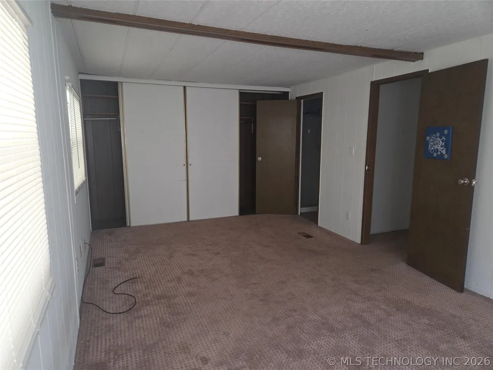 1310 E Cherry Cushing, OK 74023