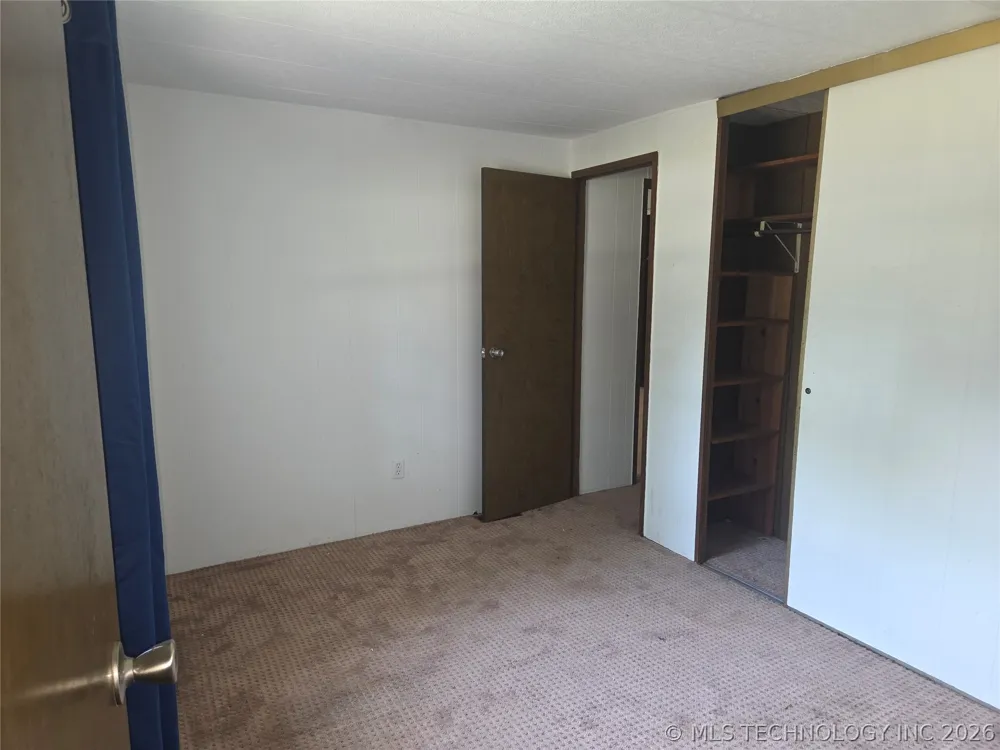 1310 E Cherry Cushing, OK 74023