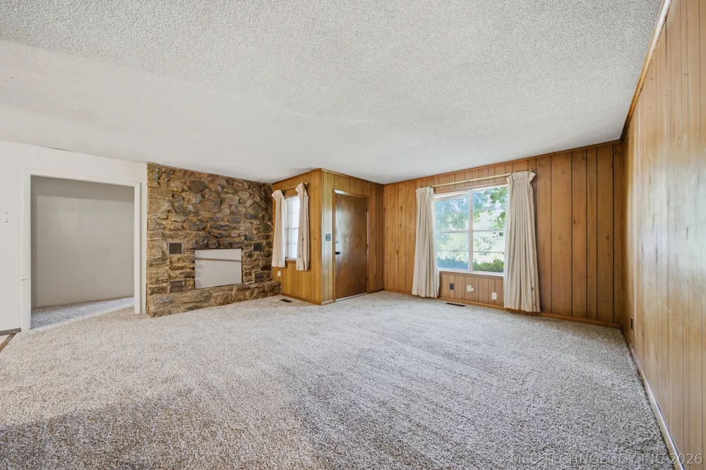 394290 W 4100 ROAD Skiatook, OK 74070
