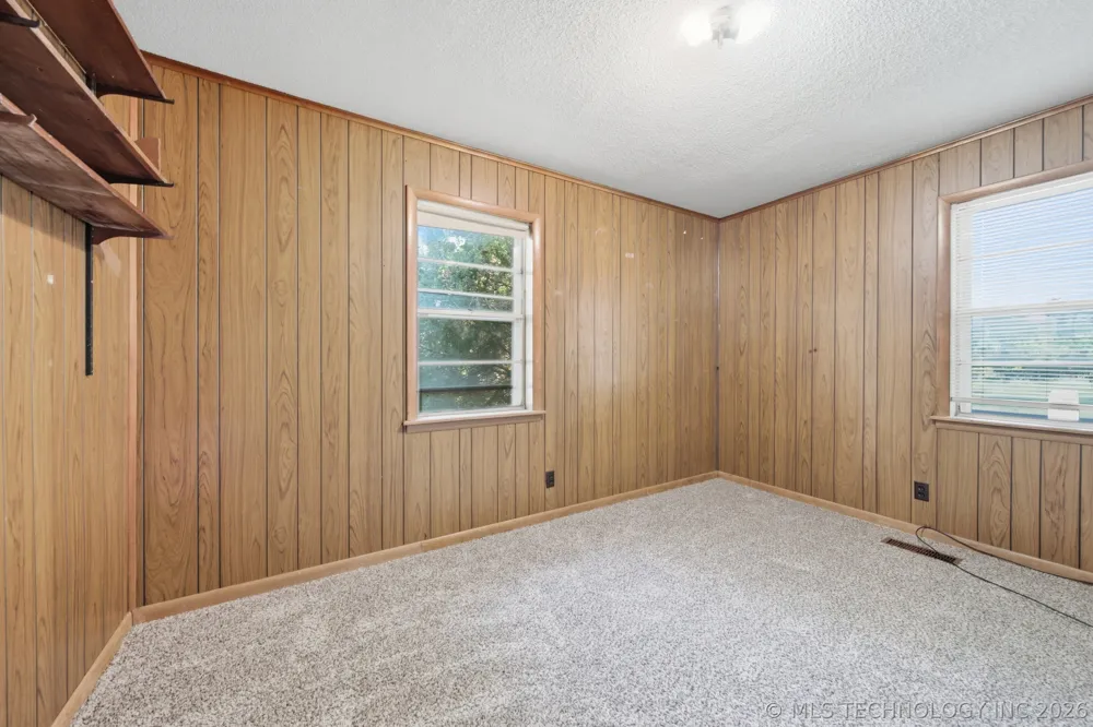 394290 W 4100 ROAD Skiatook, OK 74070