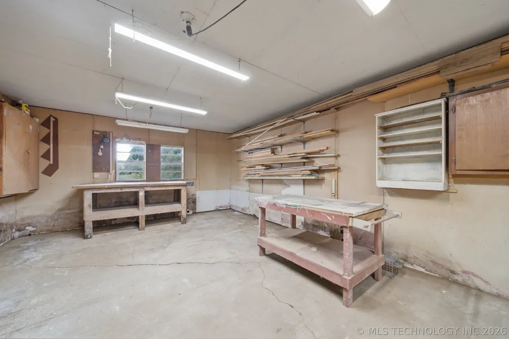 394290 W 4100 ROAD Skiatook, OK 74070