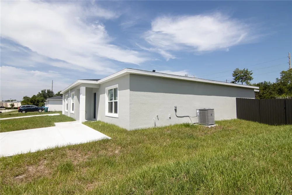 2232 FERNWOOD STREET Deltona, FL 32738
