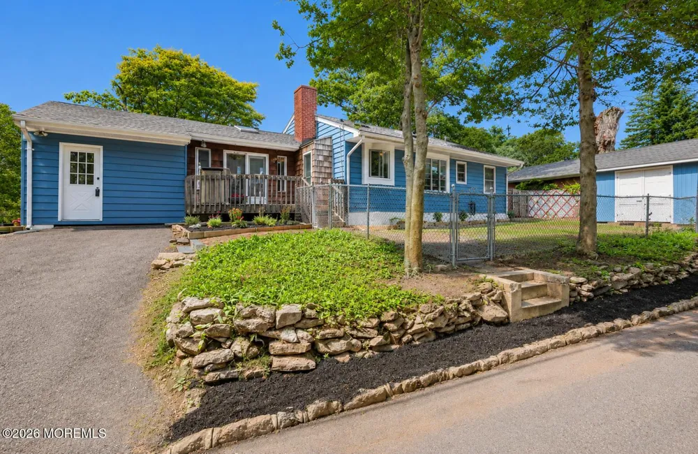 275 Ocean Boulevard Atlantic Highlands, NJ 07716