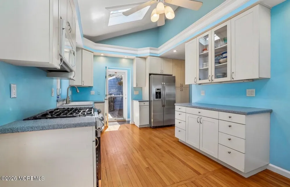 275 Ocean Boulevard Atlantic Highlands, NJ 07716