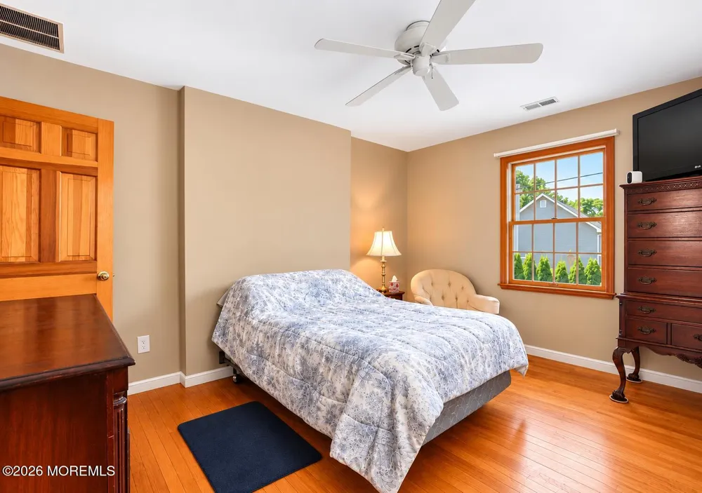 275 Ocean Boulevard Atlantic Highlands, NJ 07716