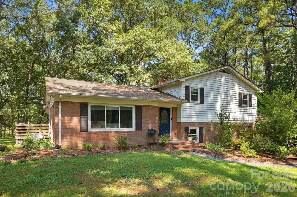 11060 Teresia Lane Midland, NC 28107