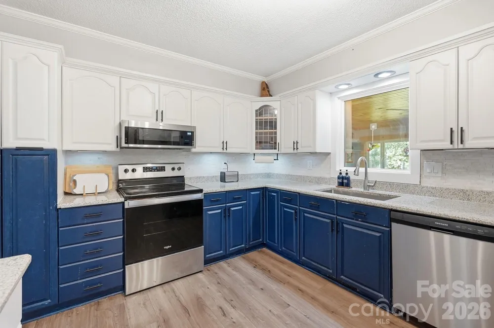 11060 Teresia Lane Midland, NC 28107