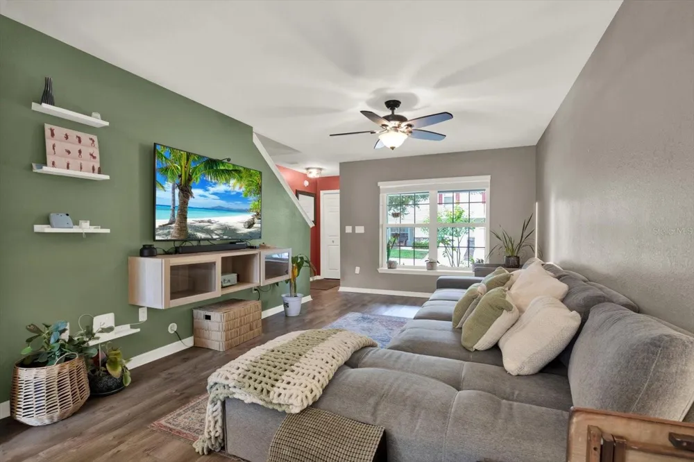 3017 MOJAVE OAK DRIVE Valrico, FL 33594
