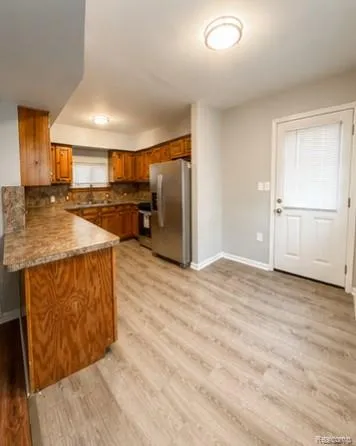 19394 Seminole Redford Charter Township, MI 48240