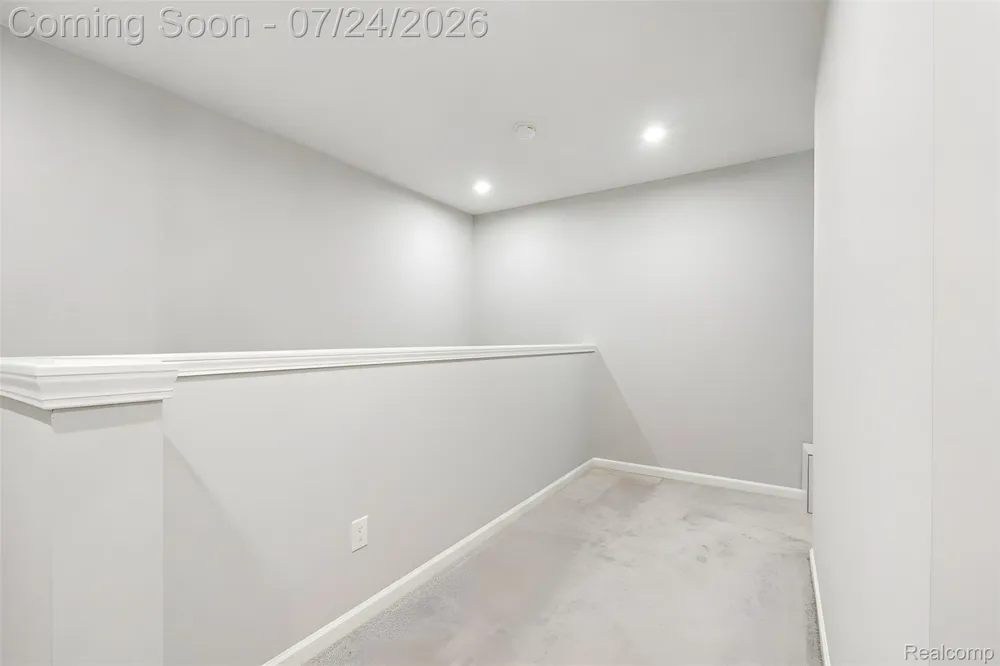 4691 Broomfield Way #5 Orion Charter Township, MI 48359