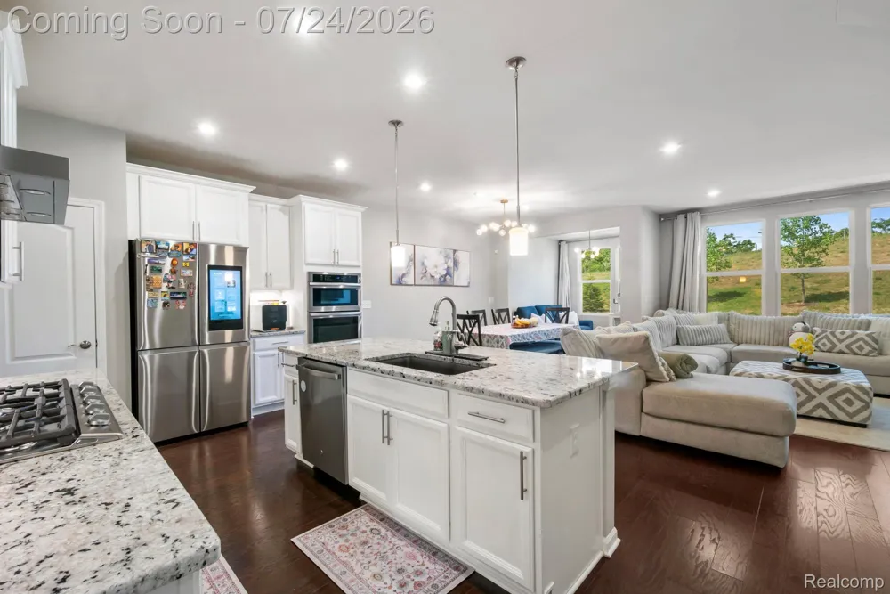 4691 Broomfield Way #5 Orion Charter Township, MI 48359