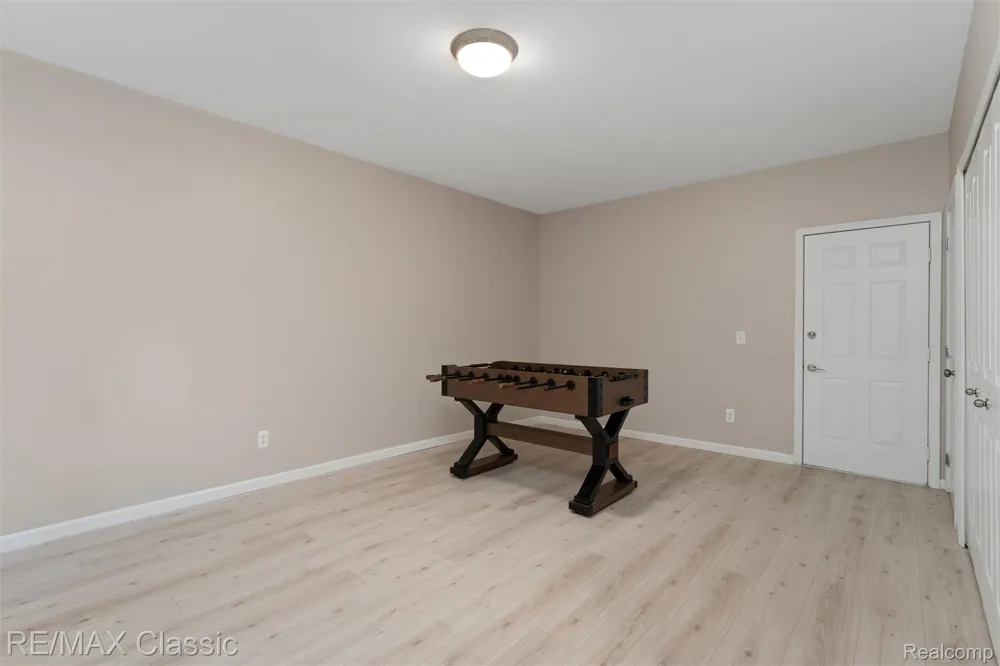 6108 Heron Hills Drive #56 Wolverine Lake Village, MI 48390