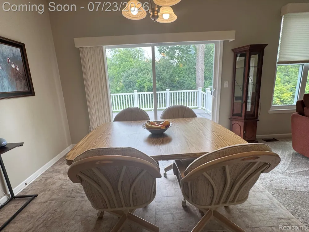 1388 Luxington Drive Lapeer City, MI 48446