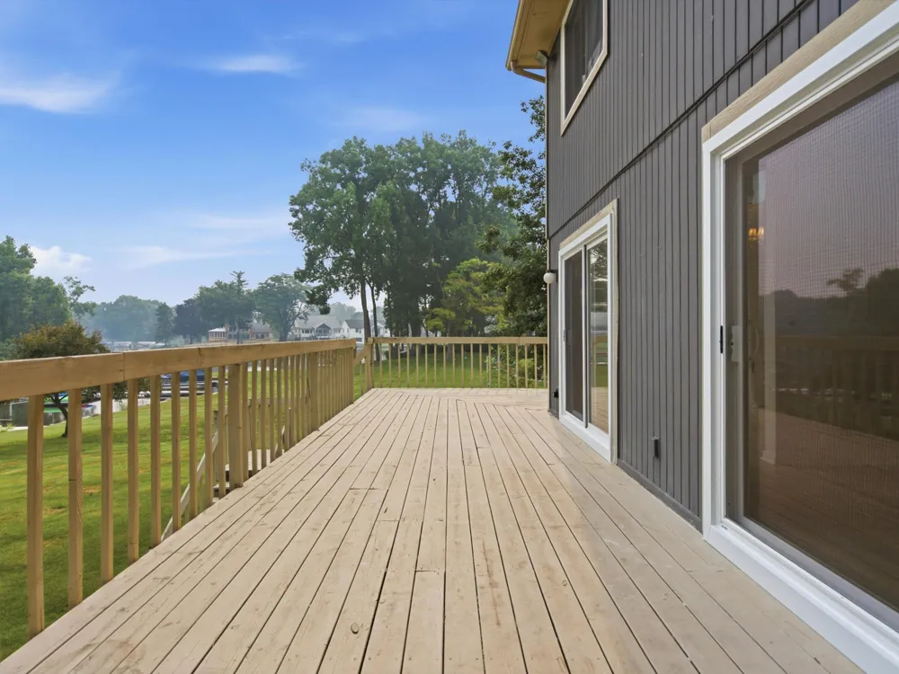 3926 Lakes Edge Drive Commerce Charter Township, MI 48382