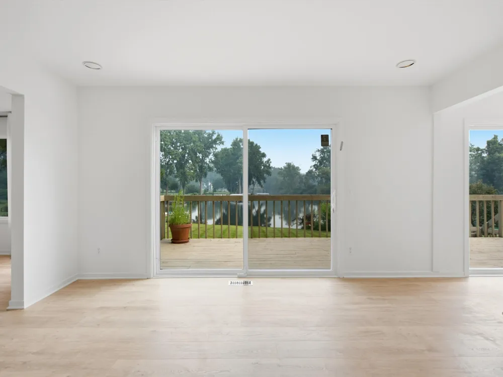 3926 Lakes Edge Drive Commerce Charter Township, MI 48382