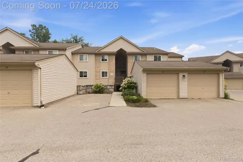 4892 Ashley Lane