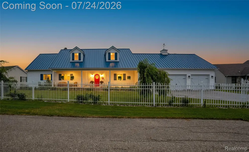5110 Shorefront Lane Port Hope Village, MI 48468