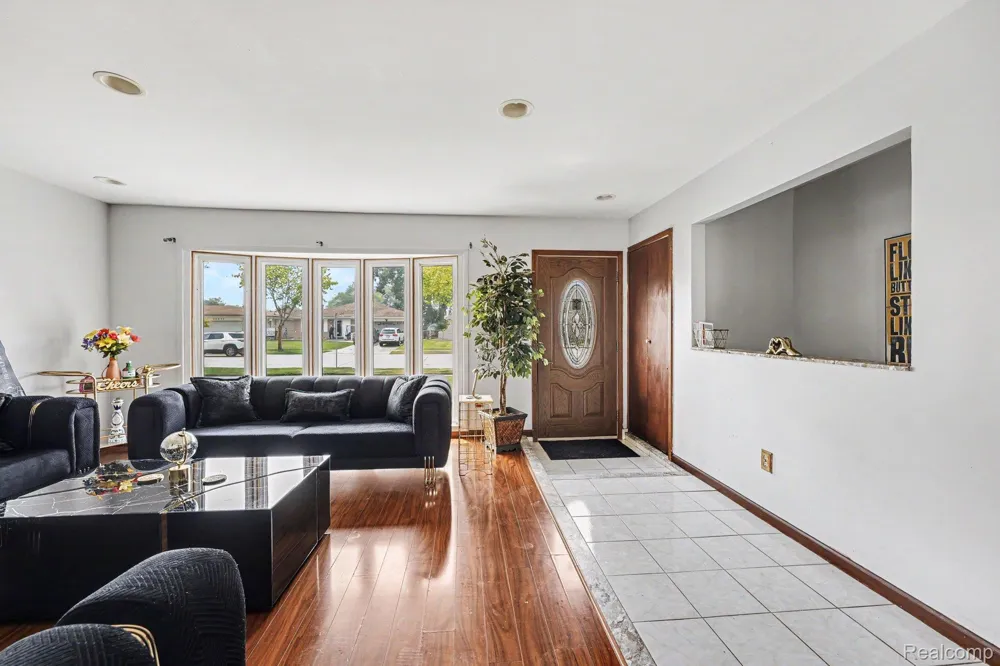 37400 Hacker Drive Sterling Heights City, MI 48310