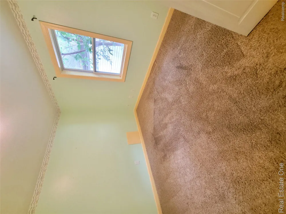 2715 3rd Street Wyandotte City, MI 48192