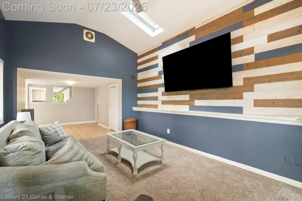 10492 Lake Shore Drive Tyrone Township, MI 48430