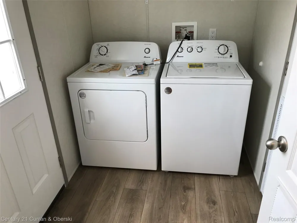 6564 E Michigan Avenue #144 Saline City, MI 48176