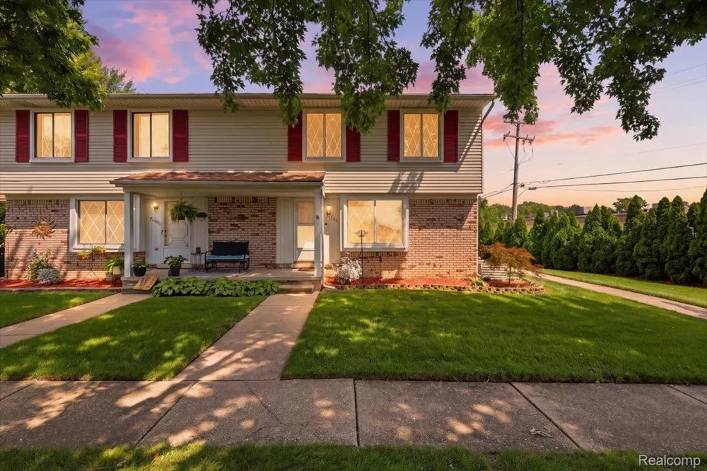 51142 S Foster Road #11 Chesterfield Township, MI 48047