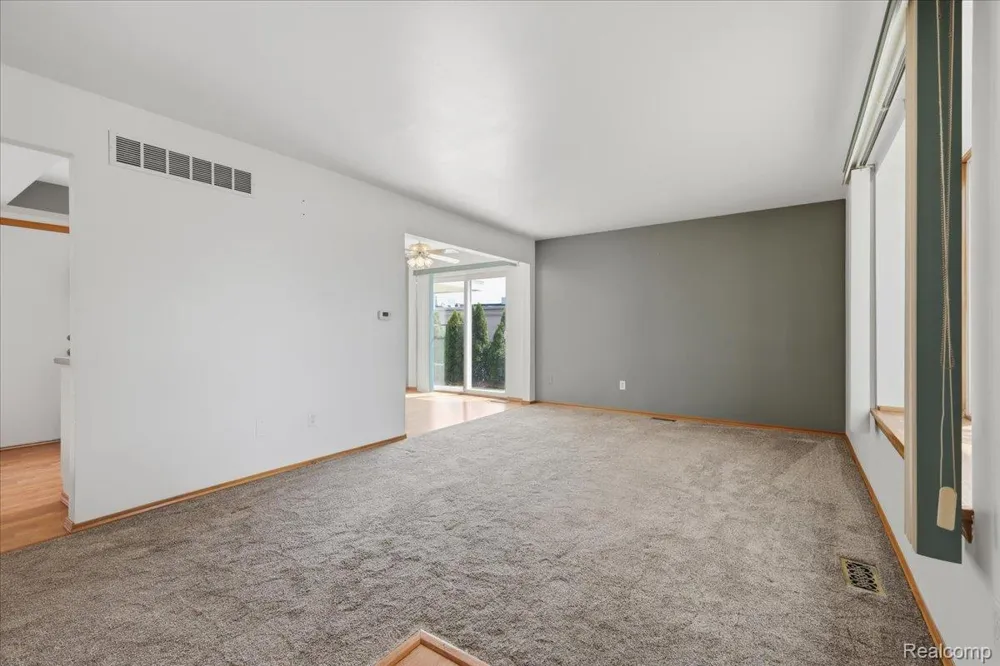 51142 S Foster Road #11 Chesterfield Township, MI 48047
