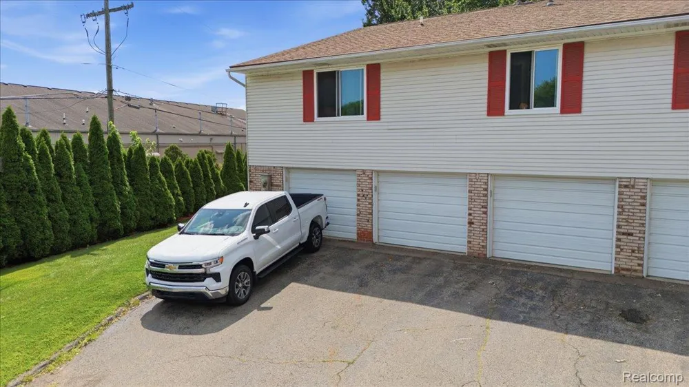 51142 S Foster Road #11 Chesterfield Township, MI 48047