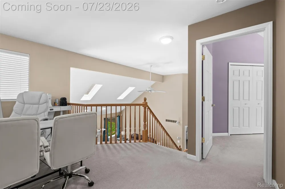 19550 Shorecrest Drive Clinton Charter Township, MI 48038