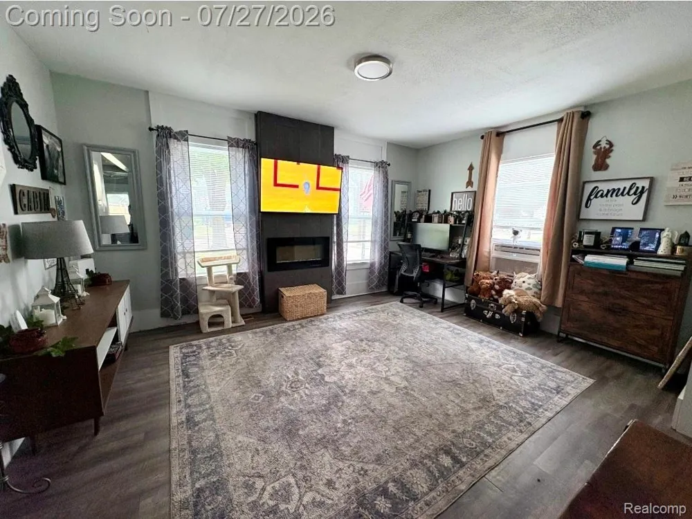 614 Saginaw Street Owosso City, MI 48867