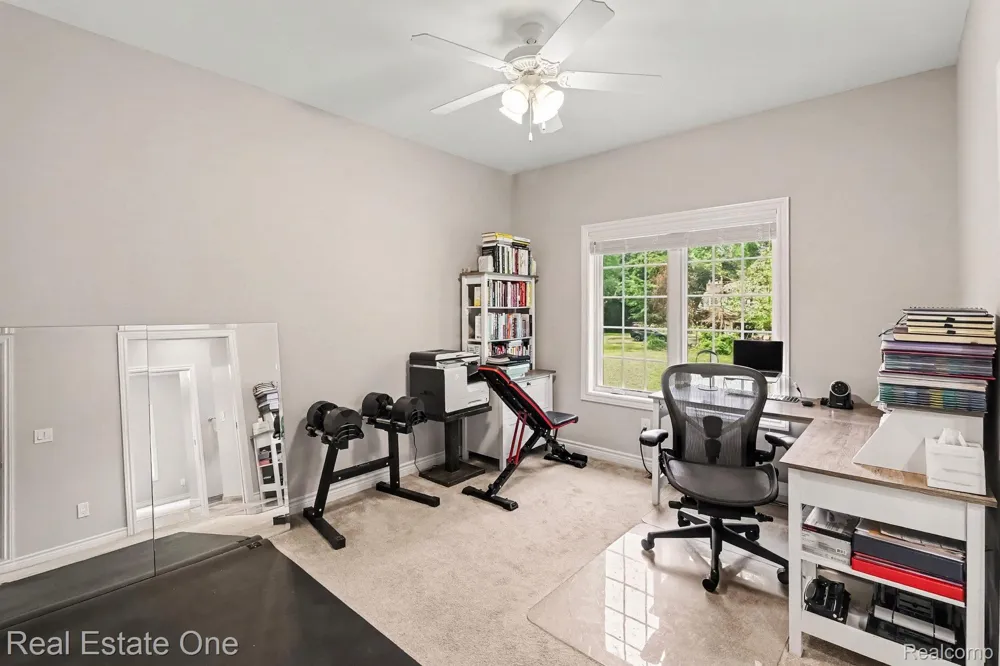1755 Gray Twig Lane Milford Charter Township, MI 48381