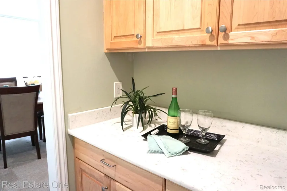 1755 Gray Twig Lane Milford Charter Township, MI 48381