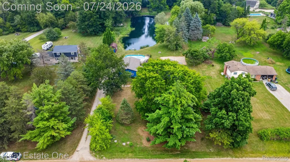 11201 Horton Road Groveland Township, MI 48442
