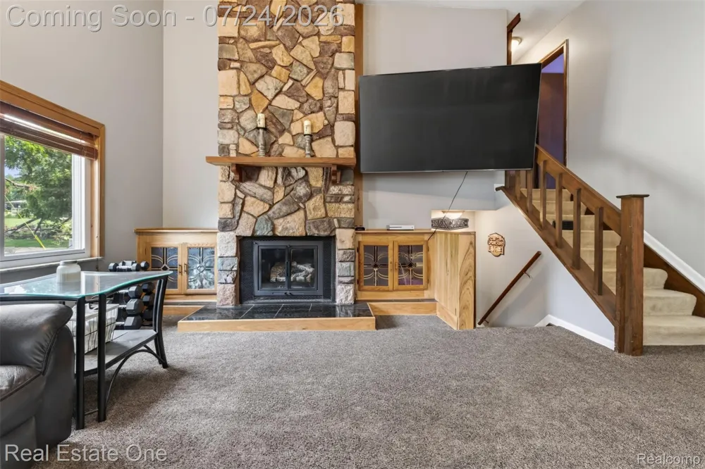 11201 Horton Road Groveland Township, MI 48442