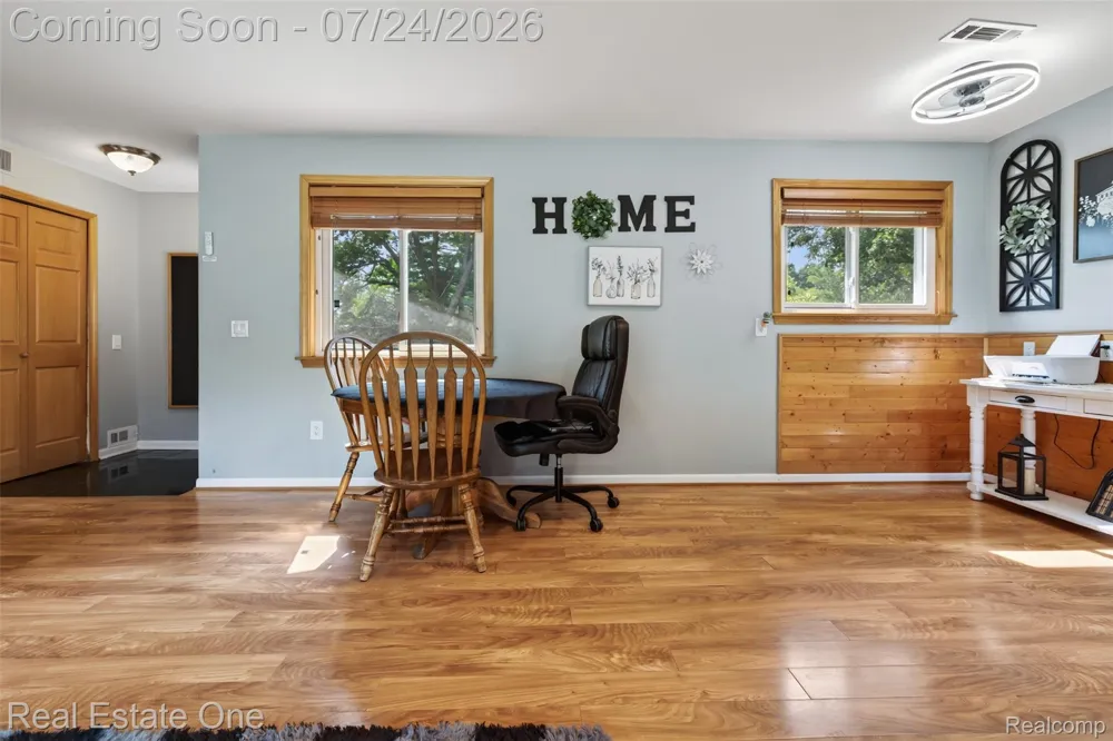 11201 Horton Road Groveland Township, MI 48442