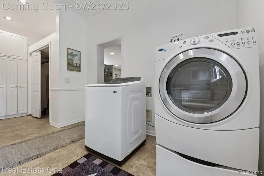 11201 Horton Road Groveland Township, MI 48442