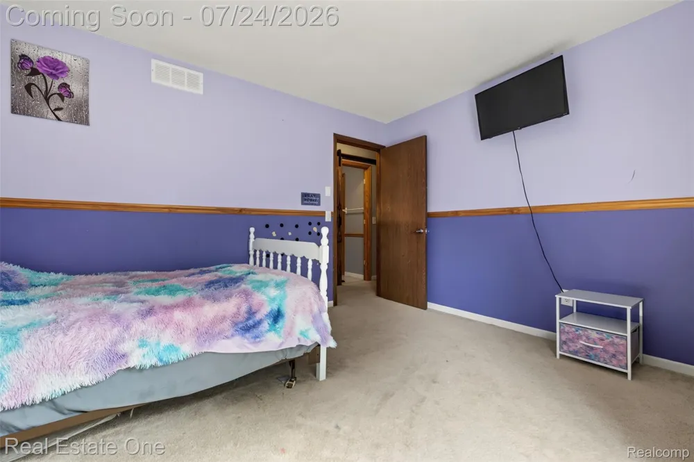 11201 Horton Road Groveland Township, MI 48442