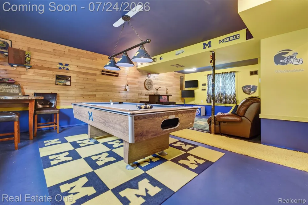 11201 Horton Road Groveland Township, MI 48442